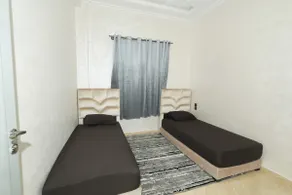Cozy 2BR & Terrasse + Fast WiFi 100Mbps - Image 4