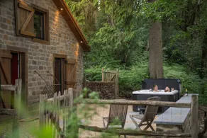 Vintage Barn with Jacuzzi in Nature - Image 5