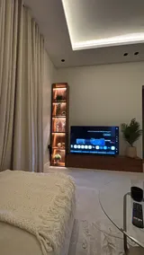 Modern Studio | Self Check-in A19 - Image 2