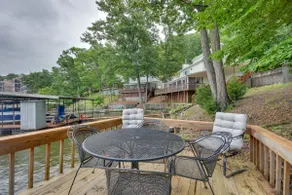 Private Dock! Waterfront Family Gem in Lake Ozark - Image 4