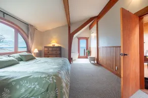 Salish Sea Couples Retreat | Oceanfront 2 Bedroom - Image 3