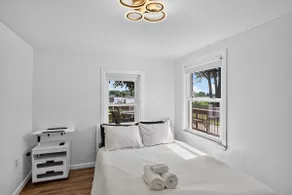 Lakeside Vista | 4 Seasons Waterfront Resort - Image 5