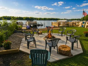 Lakeside Vista | 4 Seasons Waterfront Resort - Image 2