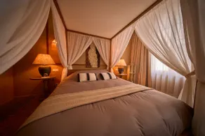 BAHIA Suite • Brazilian Getaway & Private Hot Tub - Image 5