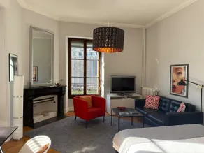 Charming apartment, 2 corner rooms in the city center - Image 2