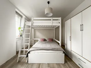 Apartment in Karlovy Vary - Image 3