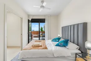 Premium Jardinana Lotus 500m to Beach - Image 4