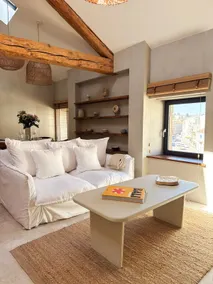 Balinese suite • City-center • Air-conditioned - Image 4
