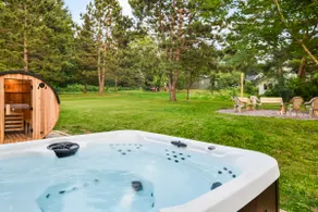 Devil's Lake Basecamp! Game Rm! Fire Pit! Hot Tub! - Image 3