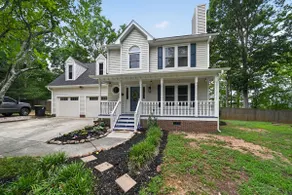 Peaceful Resting Home Near Raleigh/Local Favorites - Image 5