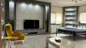 Monica's guest room - Image 4