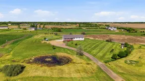 Sleeps 16+ | 6BR on 5 Acres, Hunting & Groups - Image 4