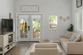 The Evergreen Cottage | Retreat in Centralia - Image 2