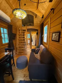 “Owl’s Nest” Secluded Cabin with Hot tub and Sauna - Image 4