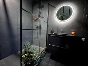 Dark Cozy - Cozy nest, Private Jacuzzi - Image 4