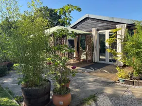 Enclosed Private Garden - Dog Friendly - Image 2