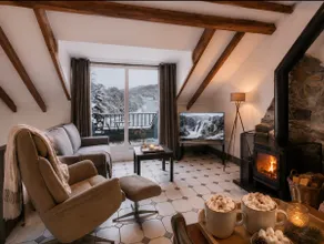 Luxery suite avec son et sa salle de bain, avec spabath et sauna. Vues magiques, - Image 3