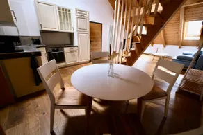 Cozy LandLoft - Image 3