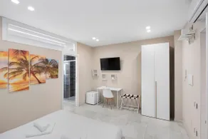 Terraforte Luxury Suite - Image 3