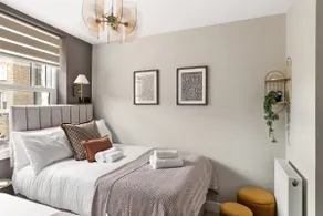 NEW Luxury Notting Hill Flat - AC- Sleeps 6 - Image 2