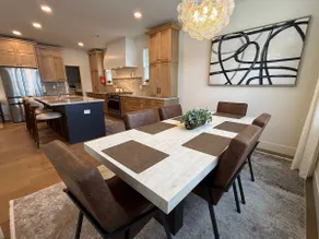 New Luxe Modern Ranch - 2 Primary Suites - Image 4
