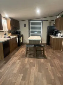 Roomy Colorado River Home - Image 5