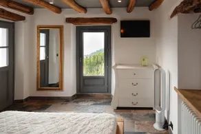 The Dolce Vita Romance Retreat - Image 4