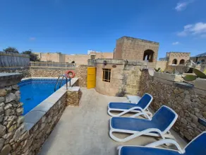 Haven Farmhouse With Private Pool - Image 5