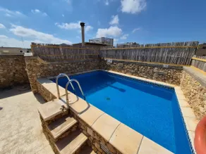Haven Farmhouse With Private Pool - Image 2