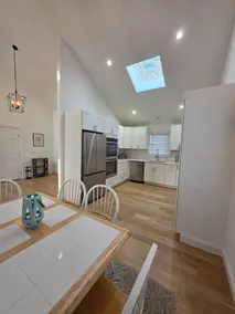 Amazing NEW - 2 Large Bedroom, 2.5 Baths, 3 Beds! - Image 2