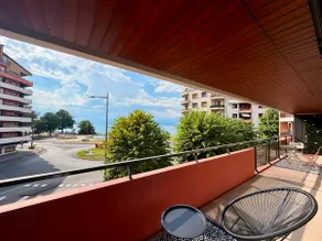 Appartement '2p au Belvédère' avec vue sur le lac et balcon. - Image 2