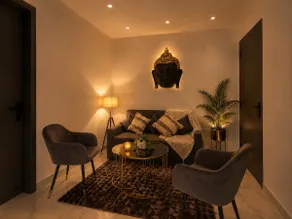Luxury Meets Comfort | Near Medanta & Metro - Image 3