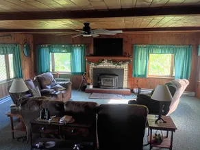 Waterfront Lakehouse • Private Dock •Sleeps 8 - Image 4