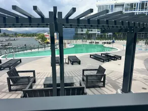 Pool Deck Walkout-Lakefront Luxury Resort Aqua 3 - Image 5