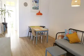 Bed and Beach Guesthouse Barcelona - Image 2