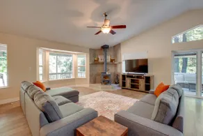 Total Seclusion: Pollock Pines Home on 5 Acres - Image 3