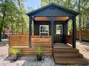 Fall Retreat -Modern Tiny Home W/ Hot Tub & Firepi - Image 2