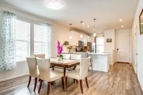 Brighton 3BR Retreat | Fireplace, WiFi & Parking - Image 4