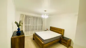 Full furnished One-bedroom house in Ringwood - Image 2