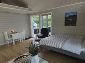 Cozy cabin by Høgevarde in Flå - Image 2
