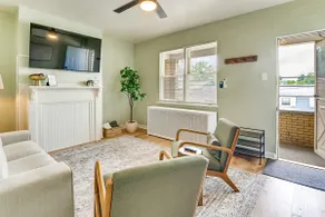 7 Min to Stadiums and Dtwn! Mt Washington Home - Image 4