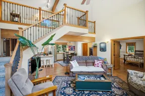 Beachcombers Island Hideaway - Image 5