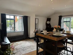 Stylish 1-Bed Apartment near Guildford Station - Image 2