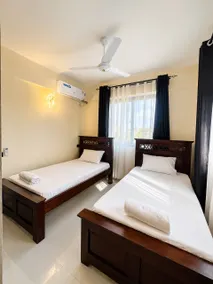 Radium Stay Inn - Image 5