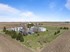 Modern Farmhouse - Image 5