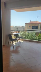 The ideal place to stay, near the sea. - Image 4