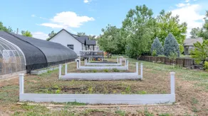 Stay on a regenerative farm in Golden, Colorado - Image 5