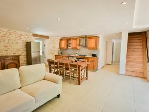Quality gîte with a terrace and private pool - Image 3