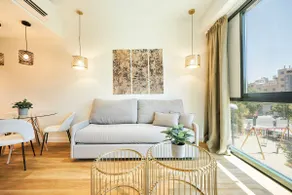 Catalina 105 Apartment in Madrid - Image 2