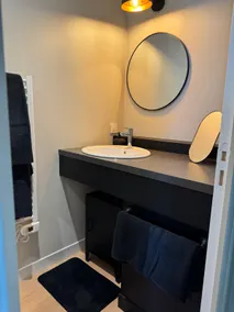 Renovated apartment · Self check-in · Wifi - Image 4